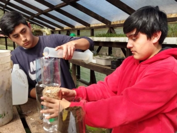 Estudiantes aprenden biodiversidad